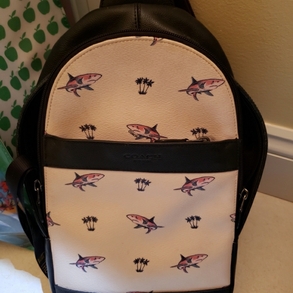 ****LOOKING FOR COACH SHARK SLING BAG***